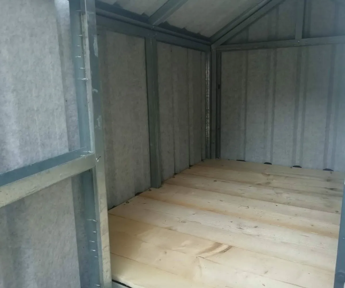 Large steel framed dog house - Image 3