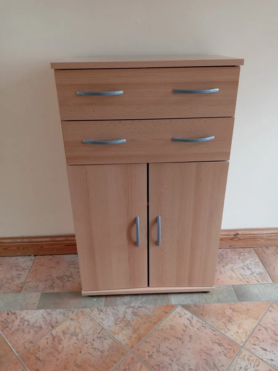 Cabinet - Image 3