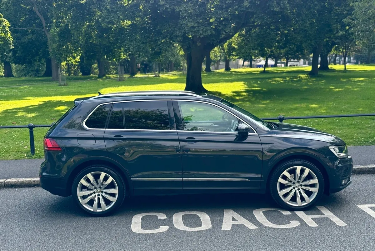 2017 (172) VOLKSWAGEN TIGUAN - Image 2