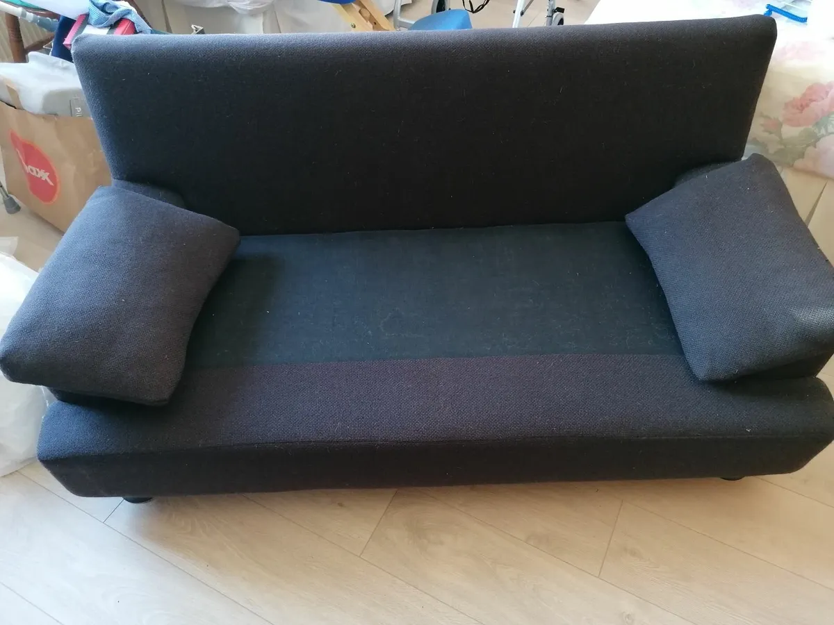 Couch - Image 2
