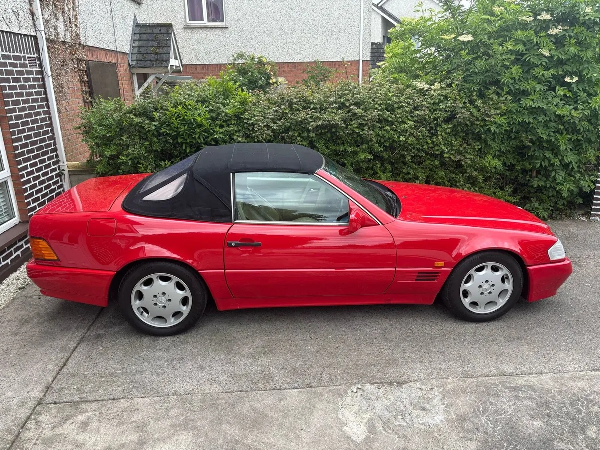 Mercedes SL300 NCT 4/27 Tax 2/26 89k miles €17950 - Image 4