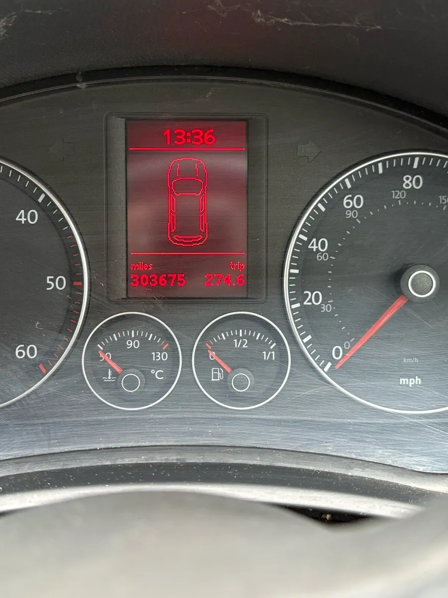 2008 VW Golf 1.9 D TDI 103 BHP Match - Image 2