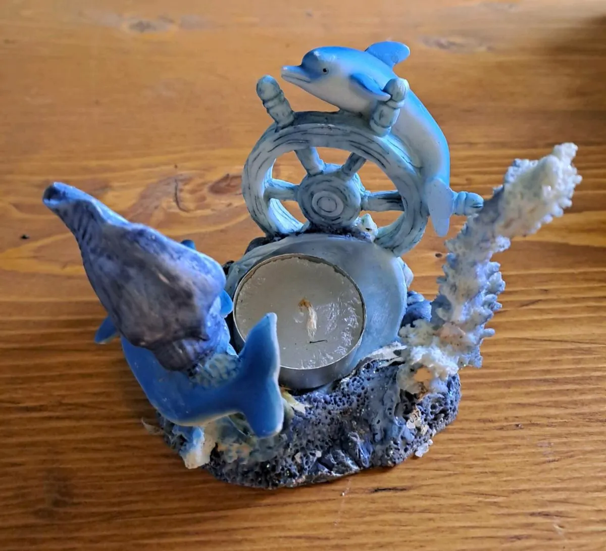 Dolphin scene candle holder - Image 1