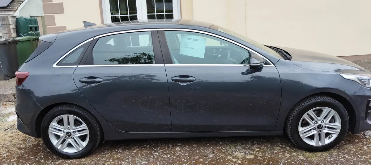 Kia Ceed 2019 - Image 2