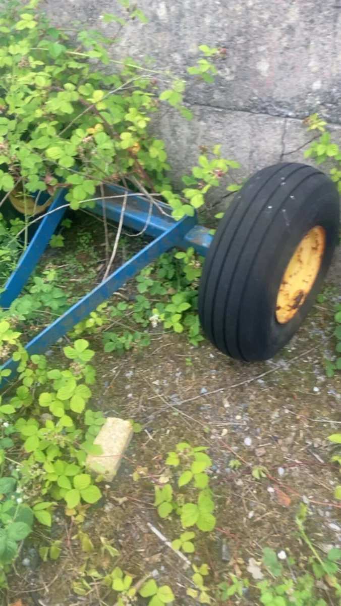 Farm machinery - Image 1