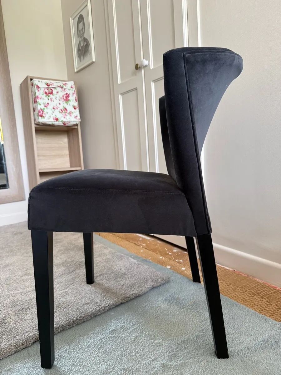 Suede chair - Image 1