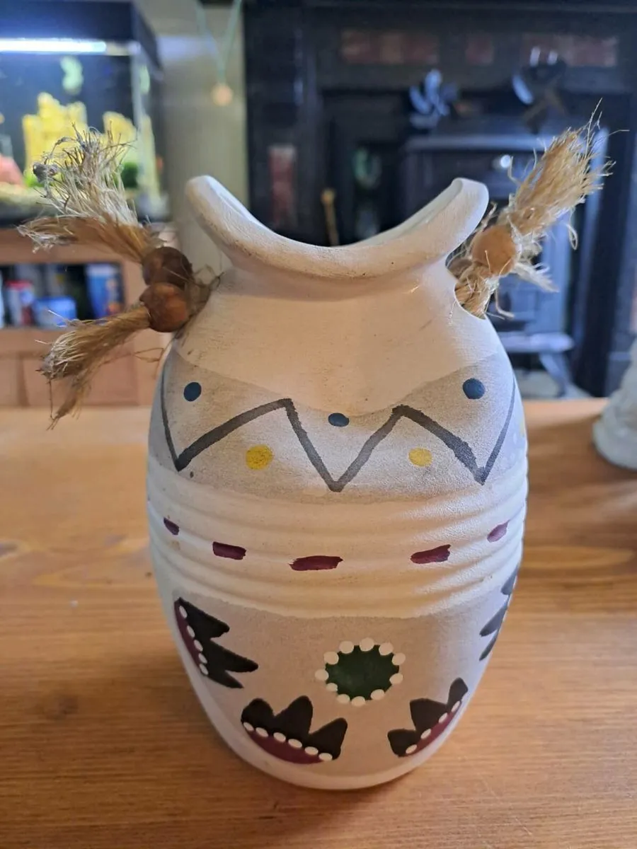 Greek pottery vase - Image 3