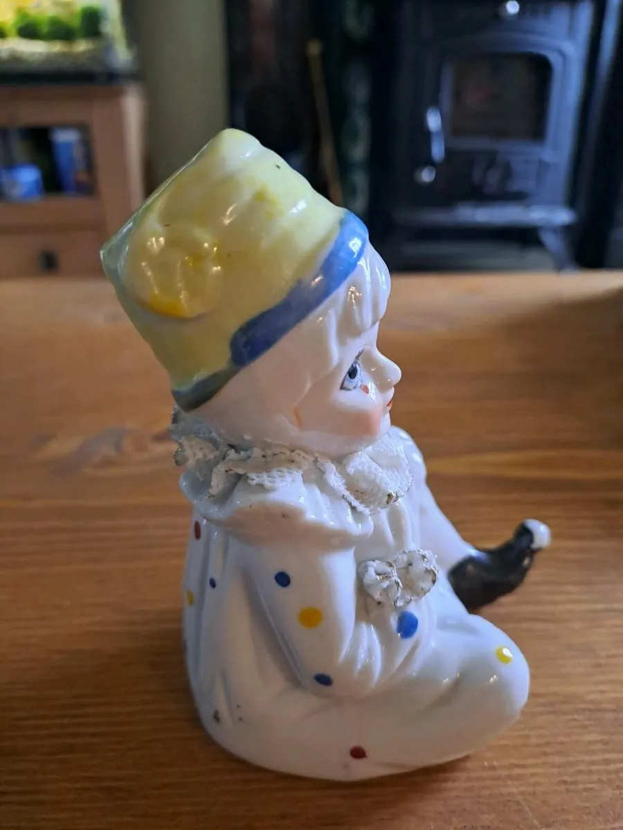 Vintage Sophia Ann clown figurine - Image 2