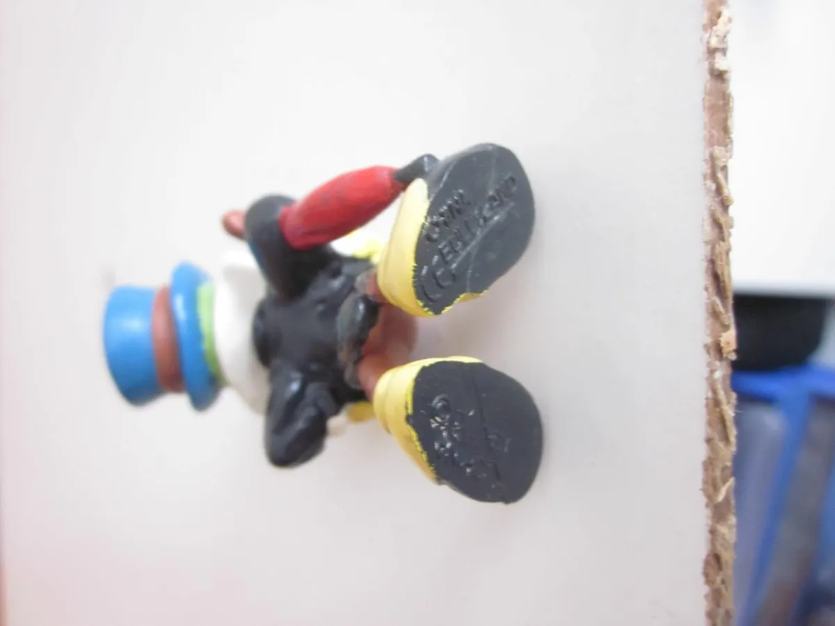 Disney Giminy Cricket  Pvc Bullyland Figure - Image 3
