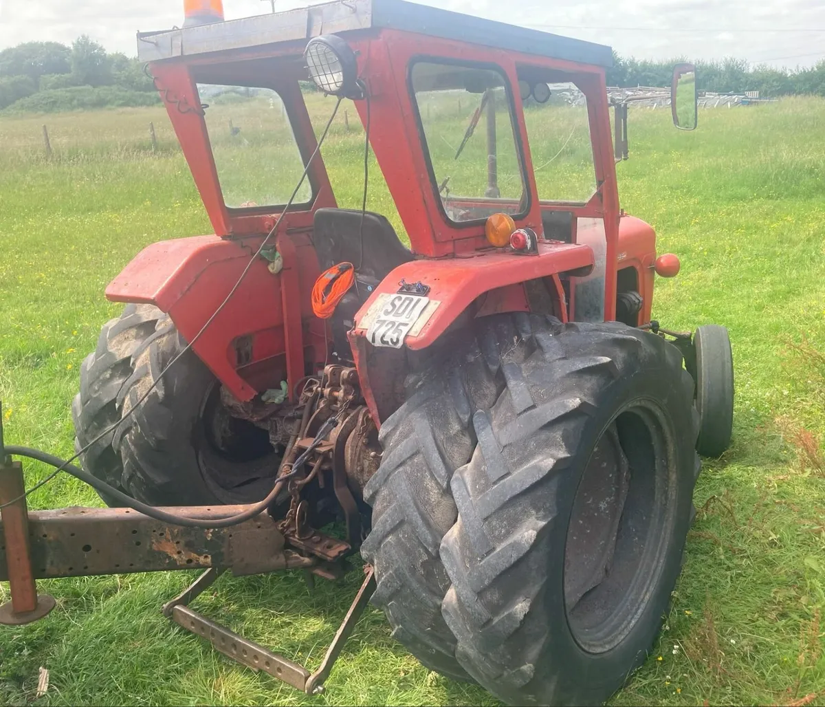 1977 Massey Ferguson 35 and tipping trailer - Image 4