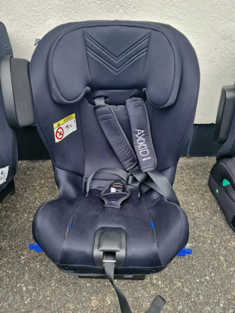 Axkid Move ERF Carseat - Image 2