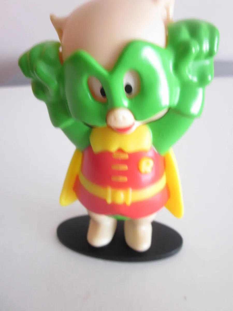 2023 Burger King Meal Toy Porky Pig Robin DC - Image 1