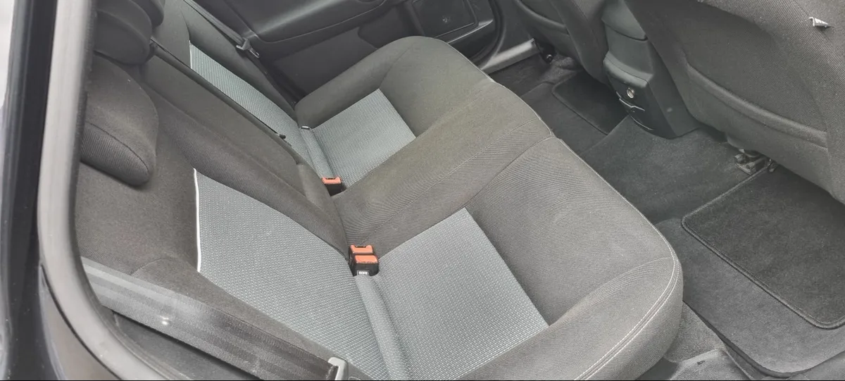 Ford Mondeo 2010 - Image 3