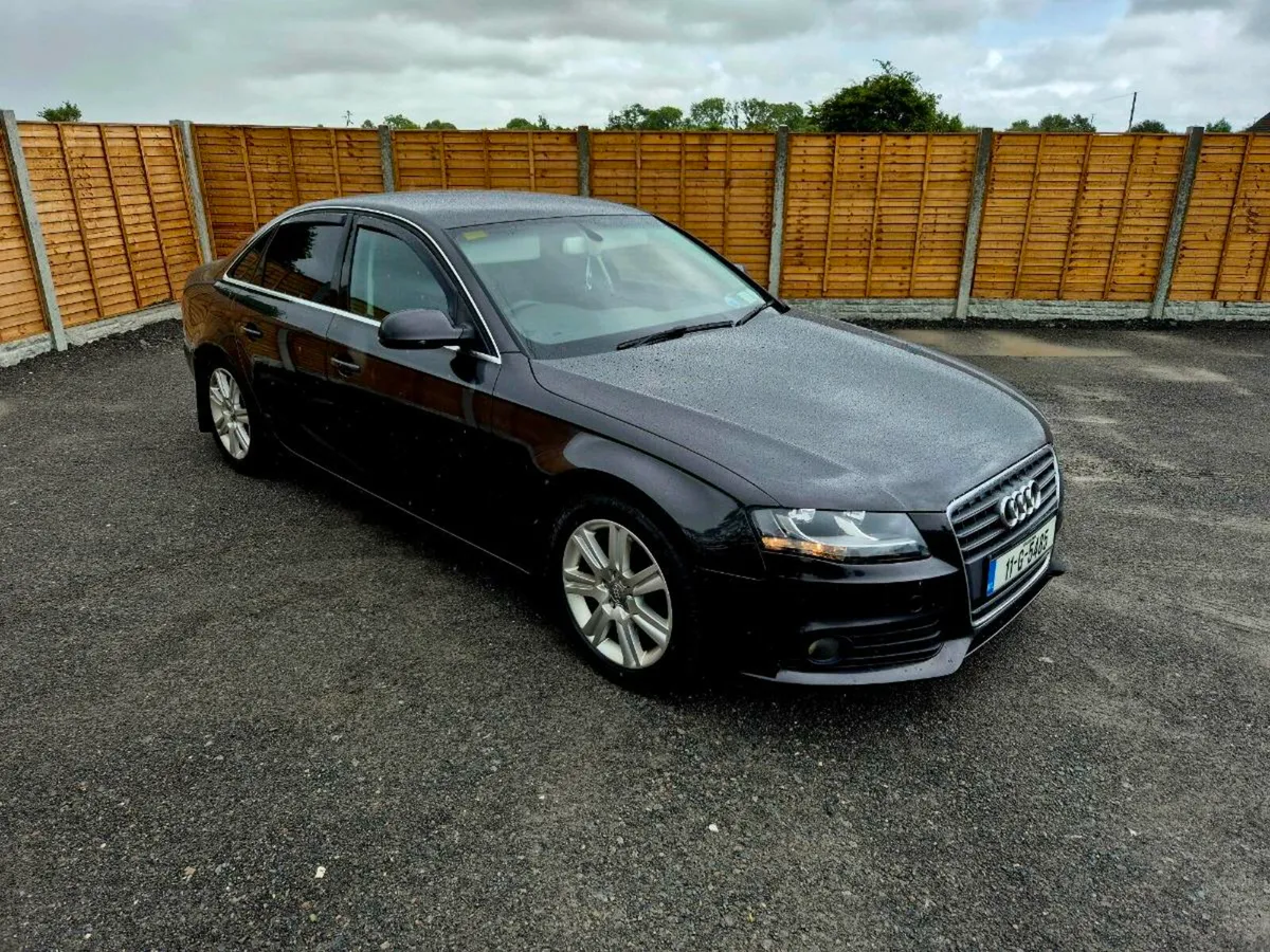 2011 AUDI A4 - Image 3