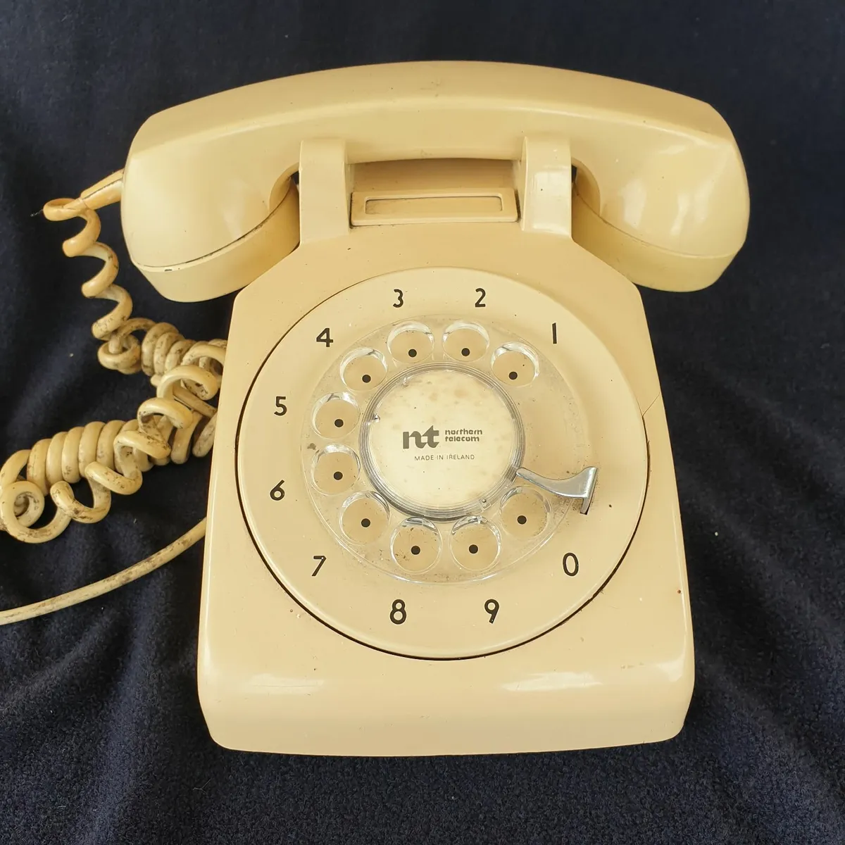 vintage 1970s cream rotary telephone PROP - Image 1