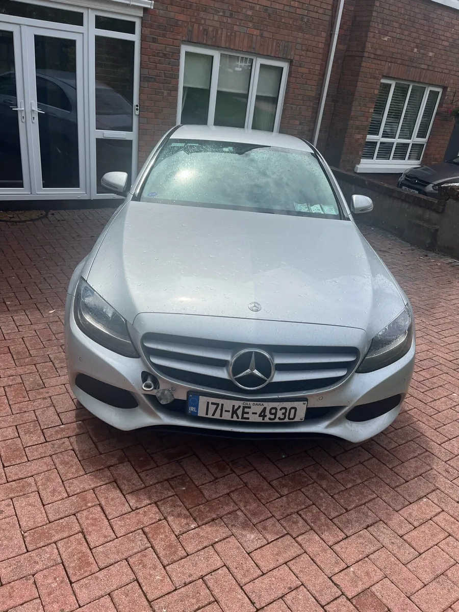 Mercedes C220d - Image 4