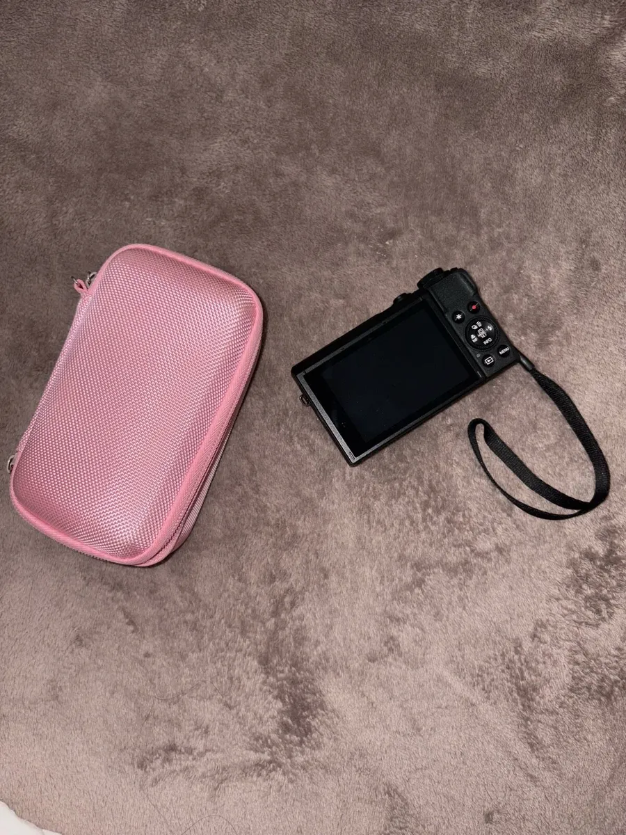 Canon G7 X Mark III - Image 1