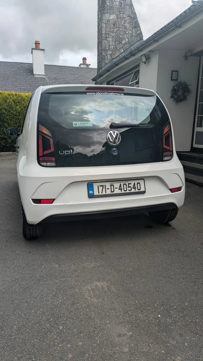 Car - Image 3