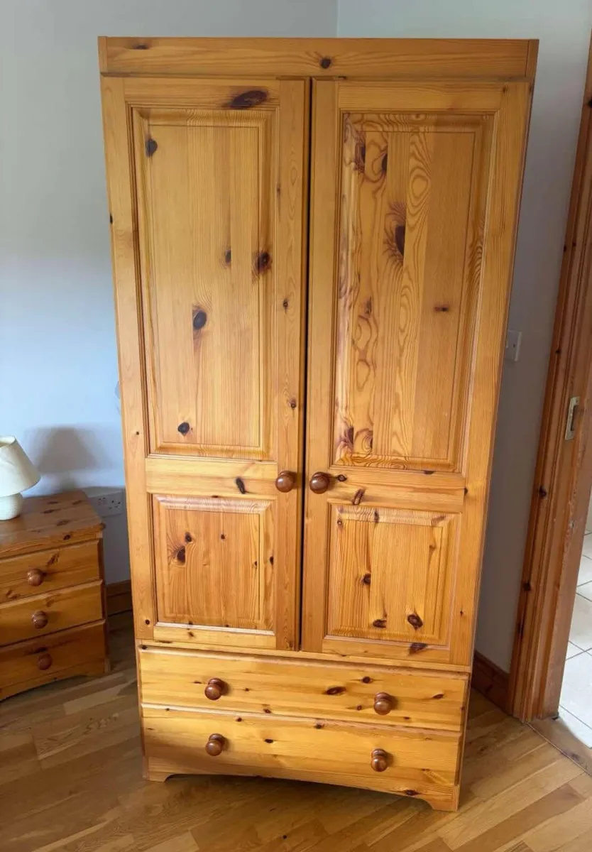 Double pine wardrobe with 2 drawers
