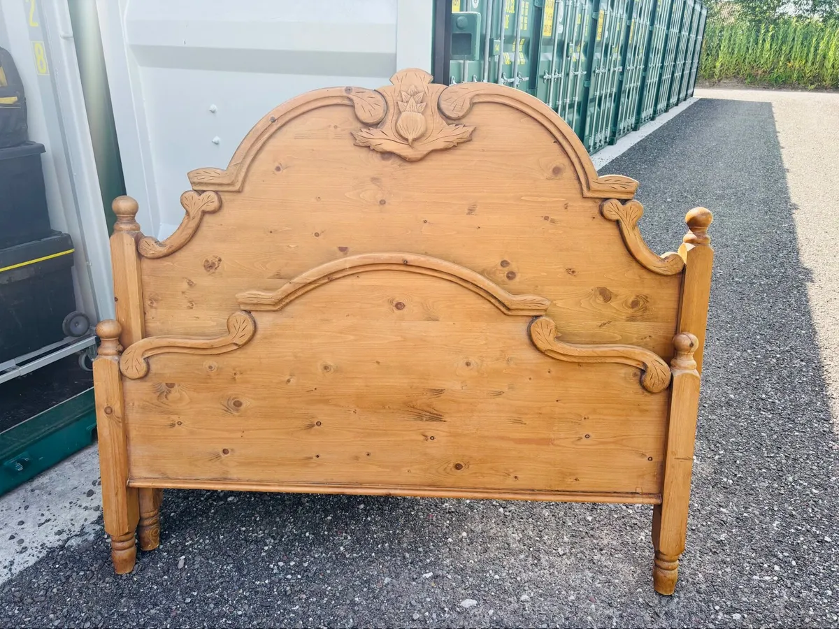 Bed headboards - Image 4