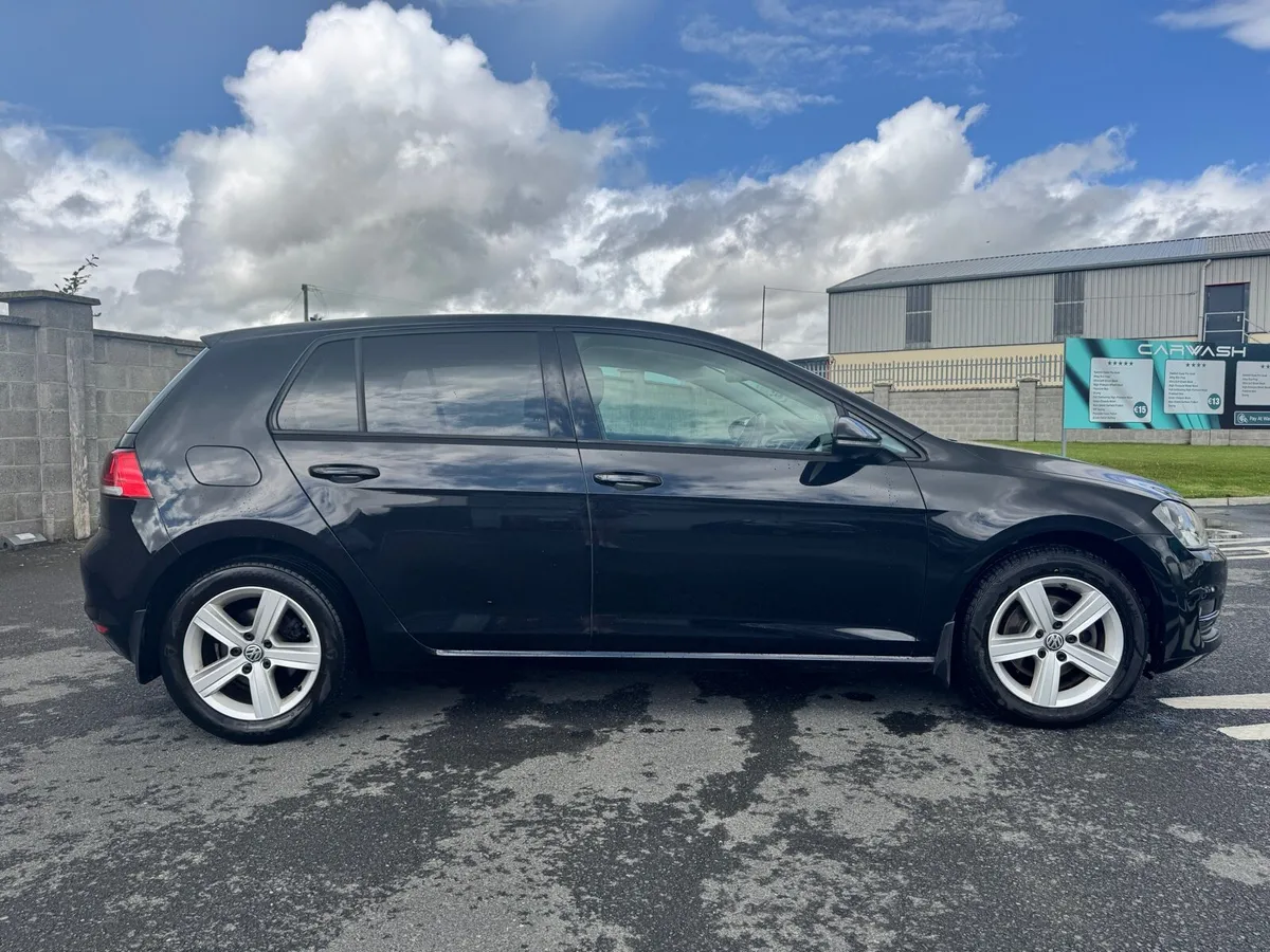 MK7 Golf 1.6TDI Match (heated seats,Apple CarPlay) - Image 4