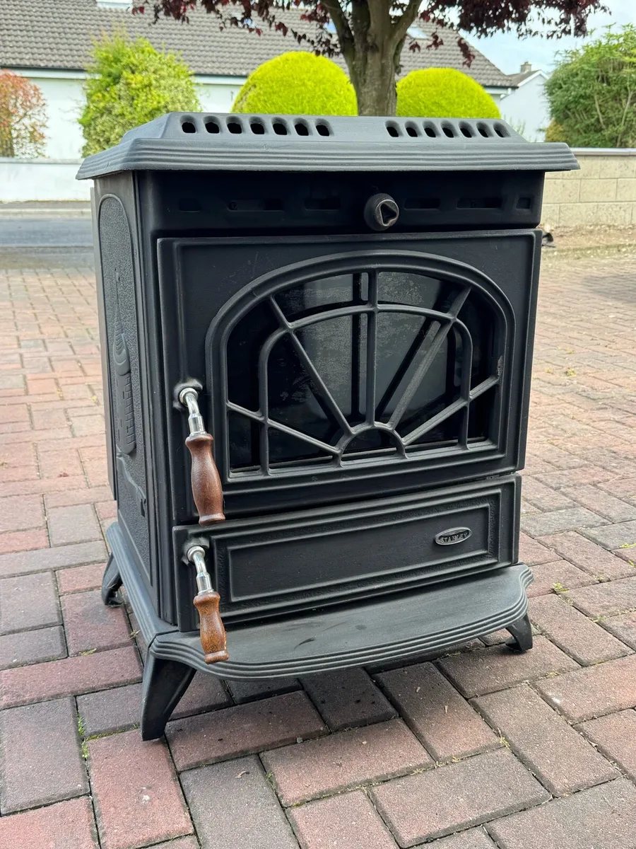 Stanley “Erin” Stove - Image 1