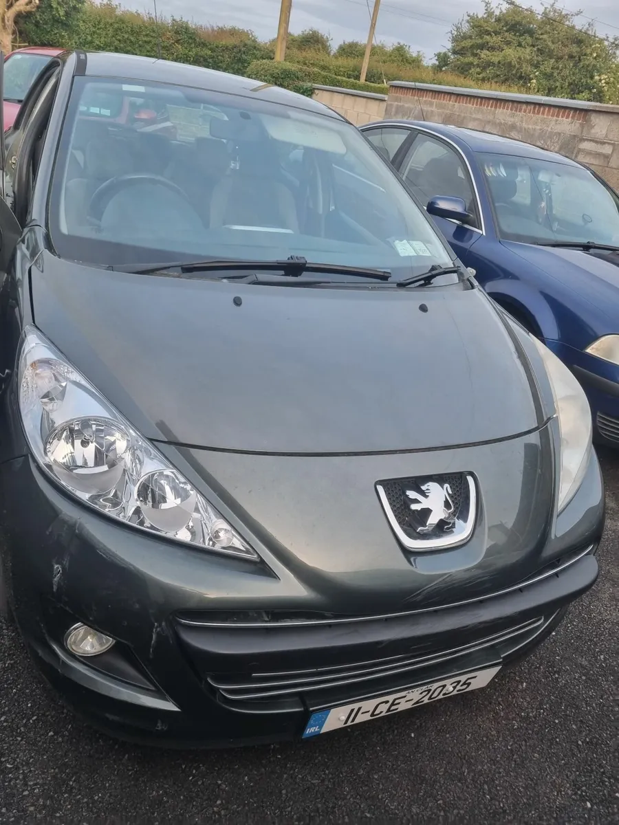 Peugeot 207 2011 - Image 2