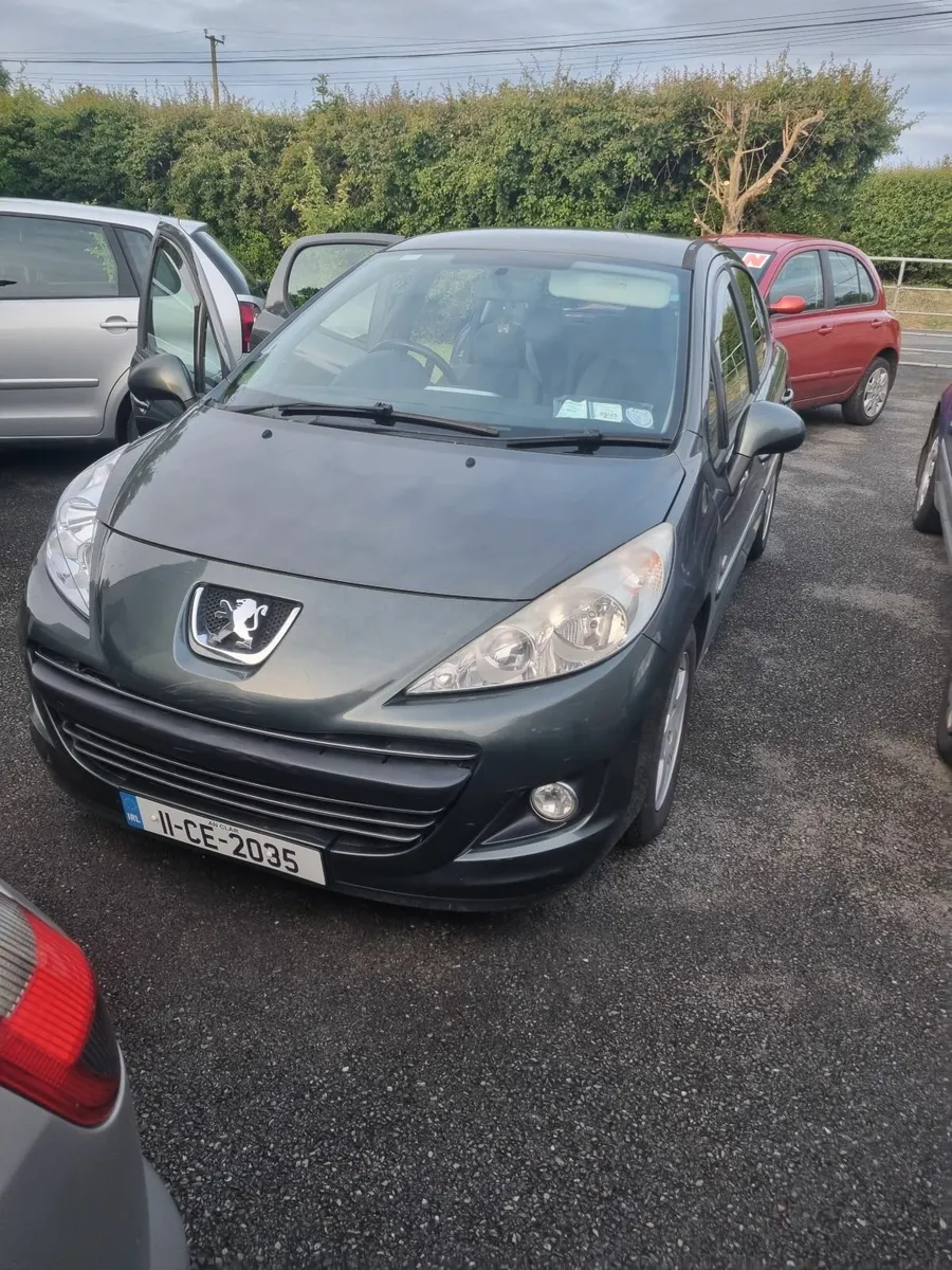 Peugeot 207 2011 - Image 1