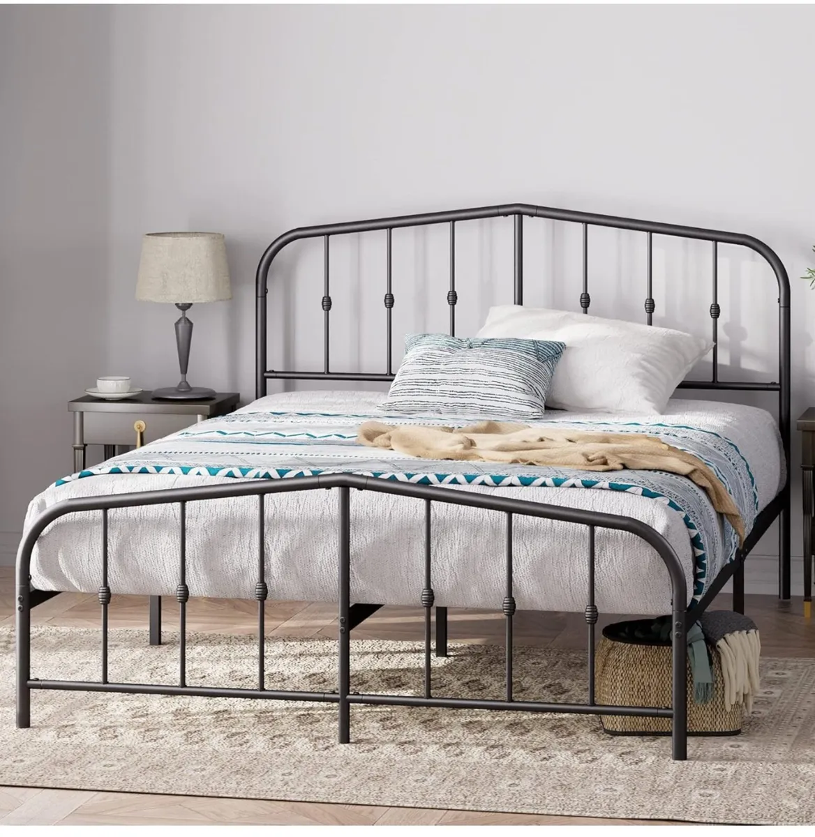 Double Bed frame - Bed 135x190 cm - 30 cm Height w - Image 1