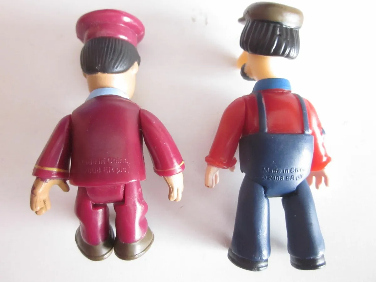 Postman Pat and Ted Glen Figures - Image 3
