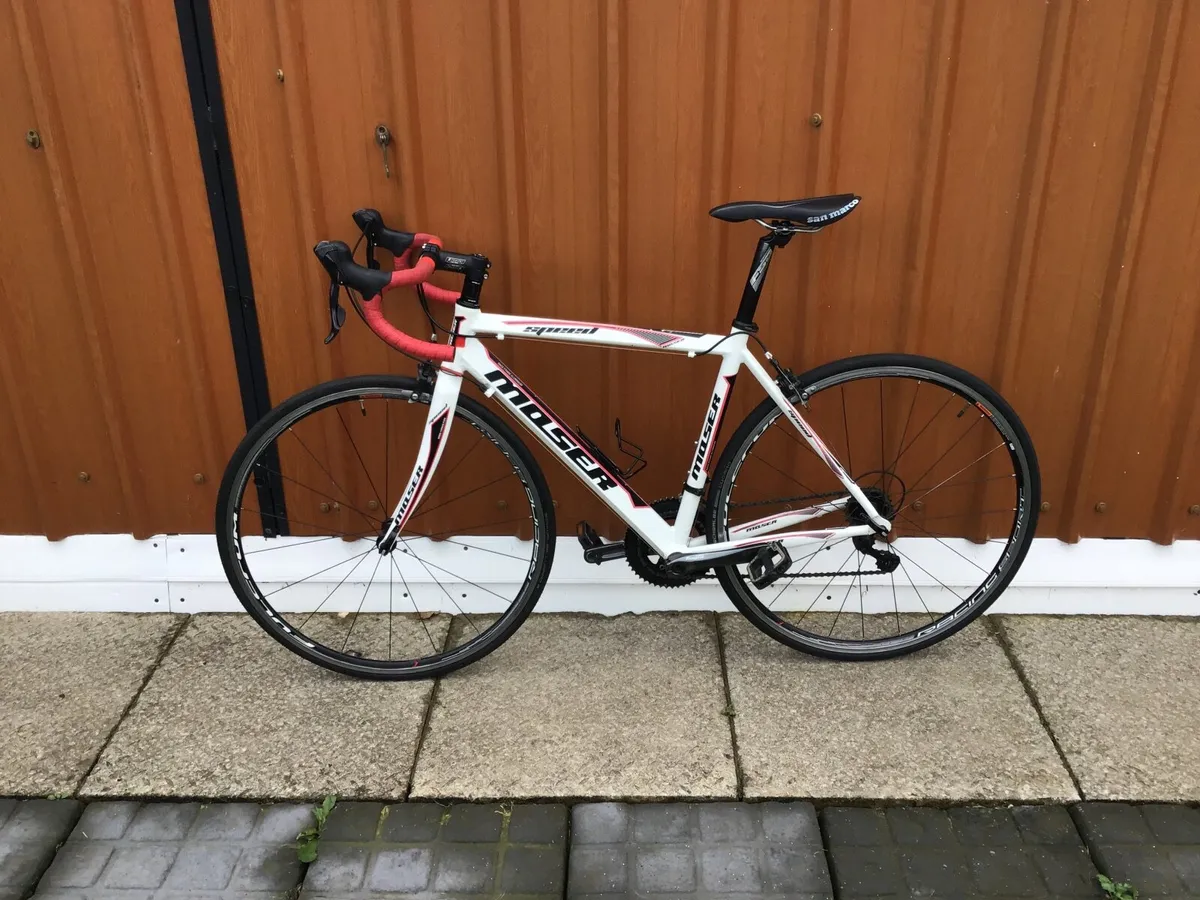 Road bike - Image 3