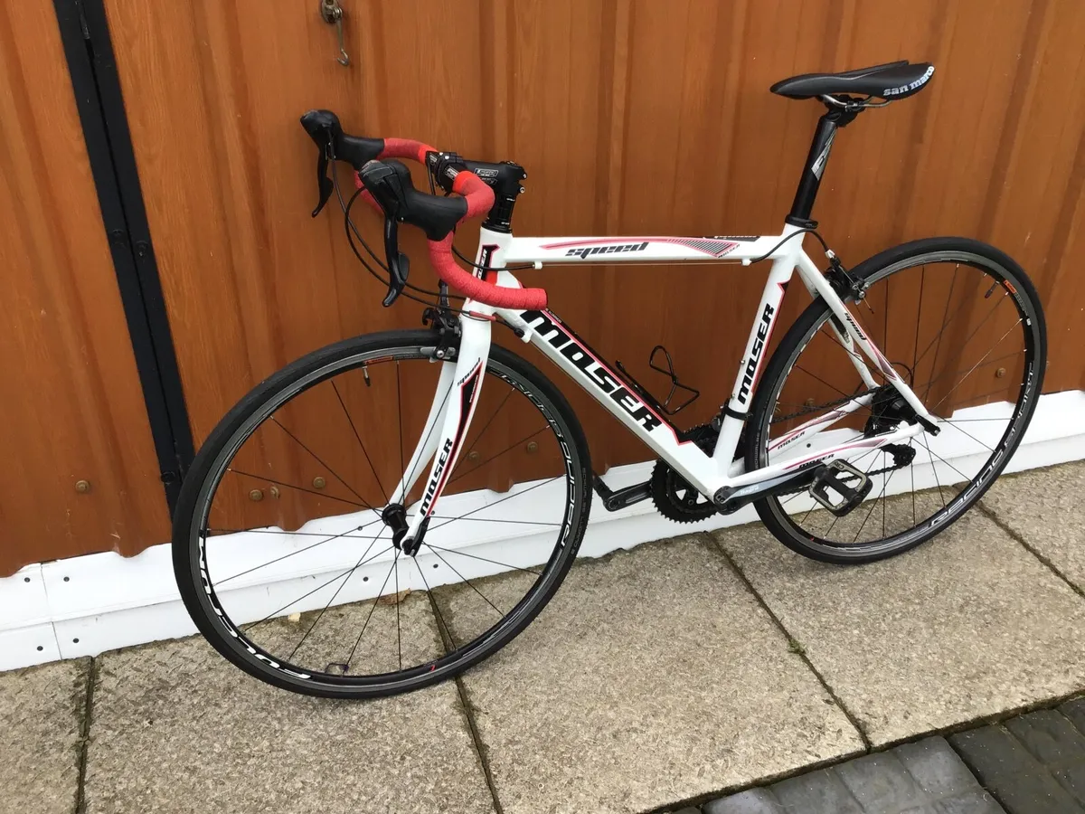 Road bike - Image 4