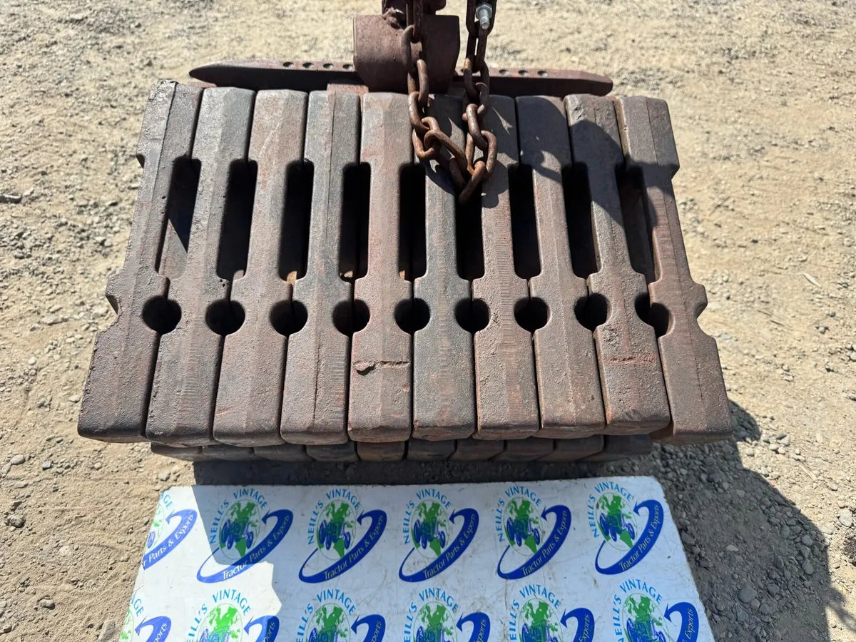 Fiat Tractor Front Weights & Carrier - Image 3