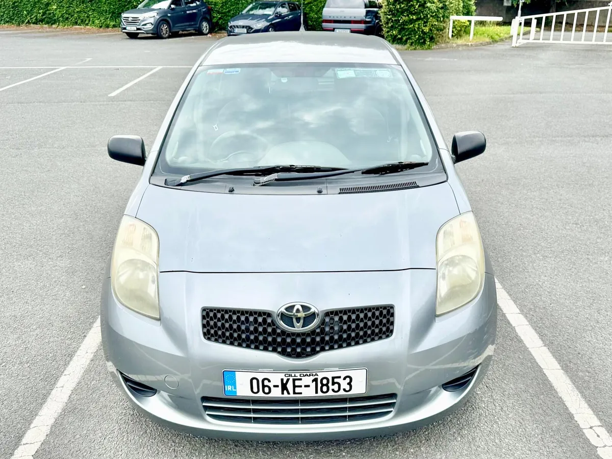 Toyota Yaris NCT 1/26 - Image 4
