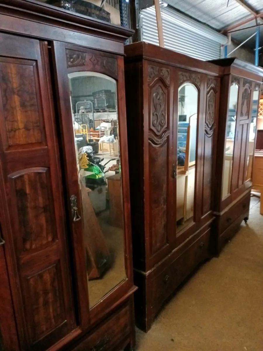 Vintage Wardrobe - Image 4
