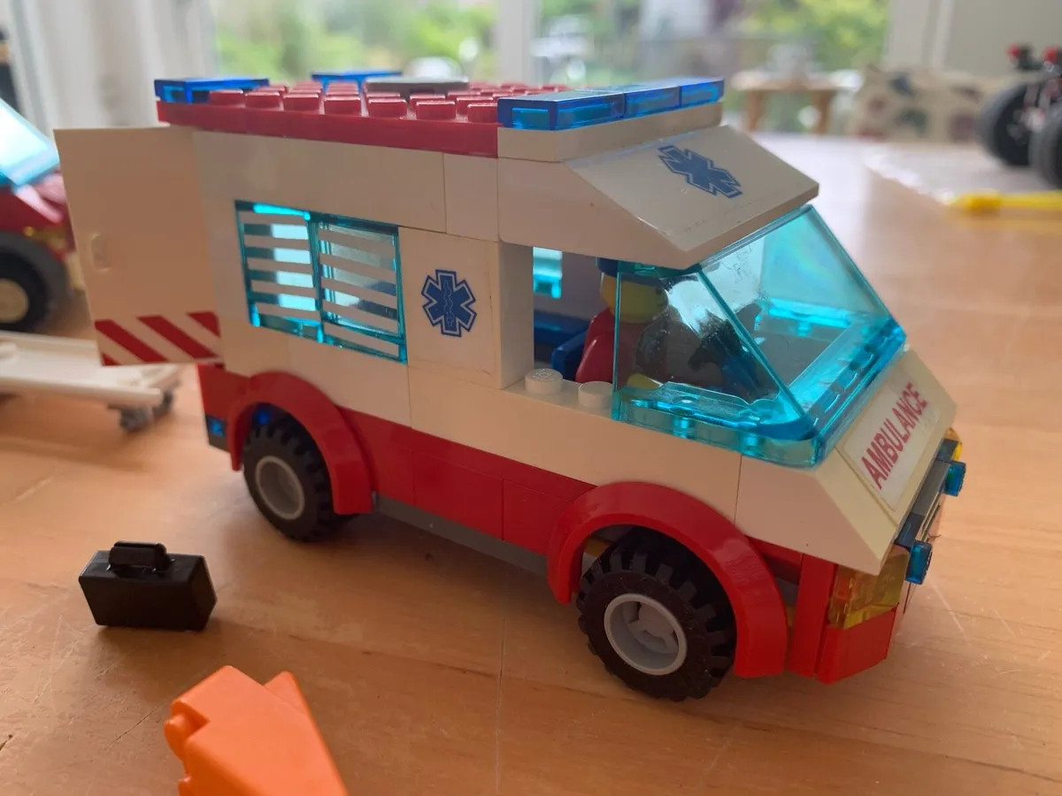 Lego City starter set 60023 - Image 3