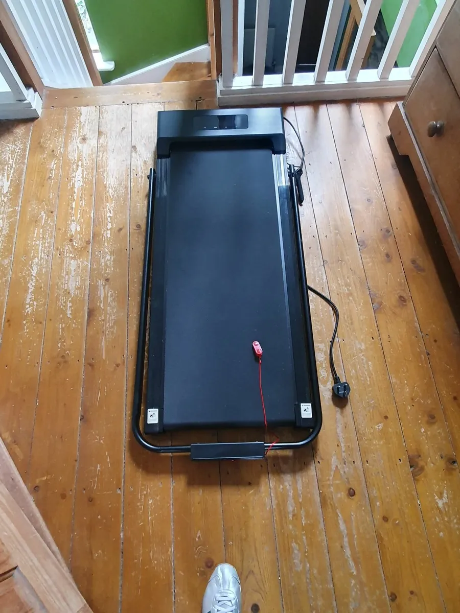 Treadmill - Image 2