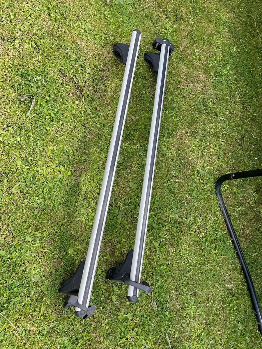 Audi A6 Nordrive roof bars and mounts - Image 1