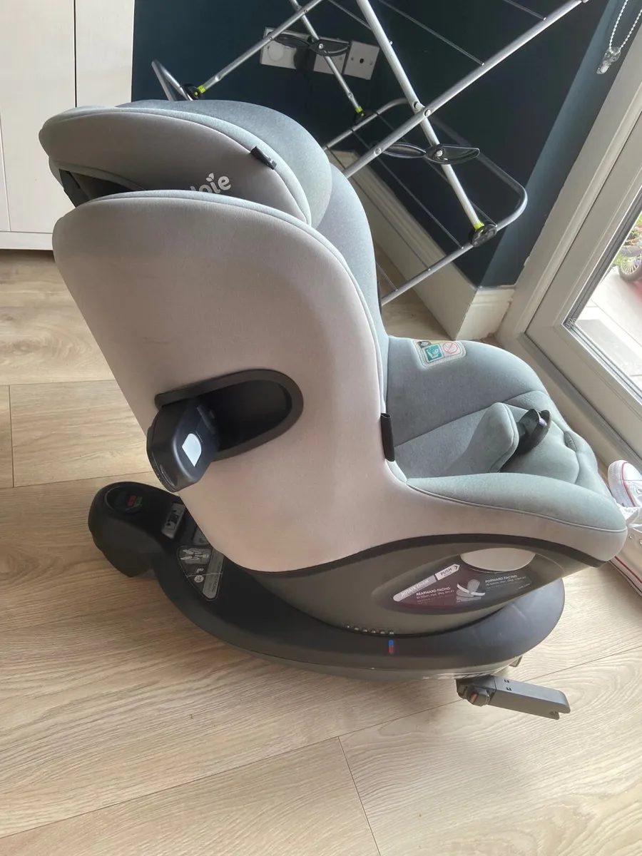 Joie car seat - Image 2