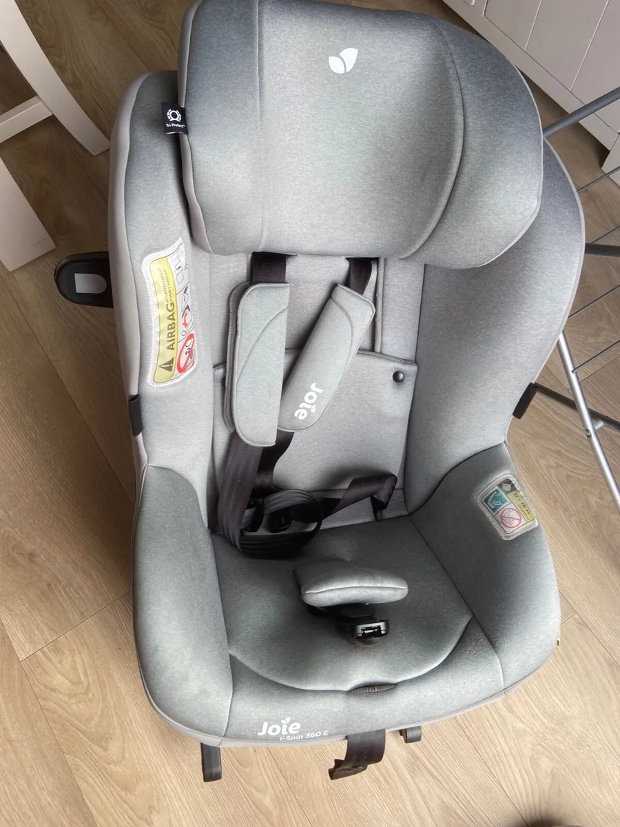 Joie car seat - Image 1
