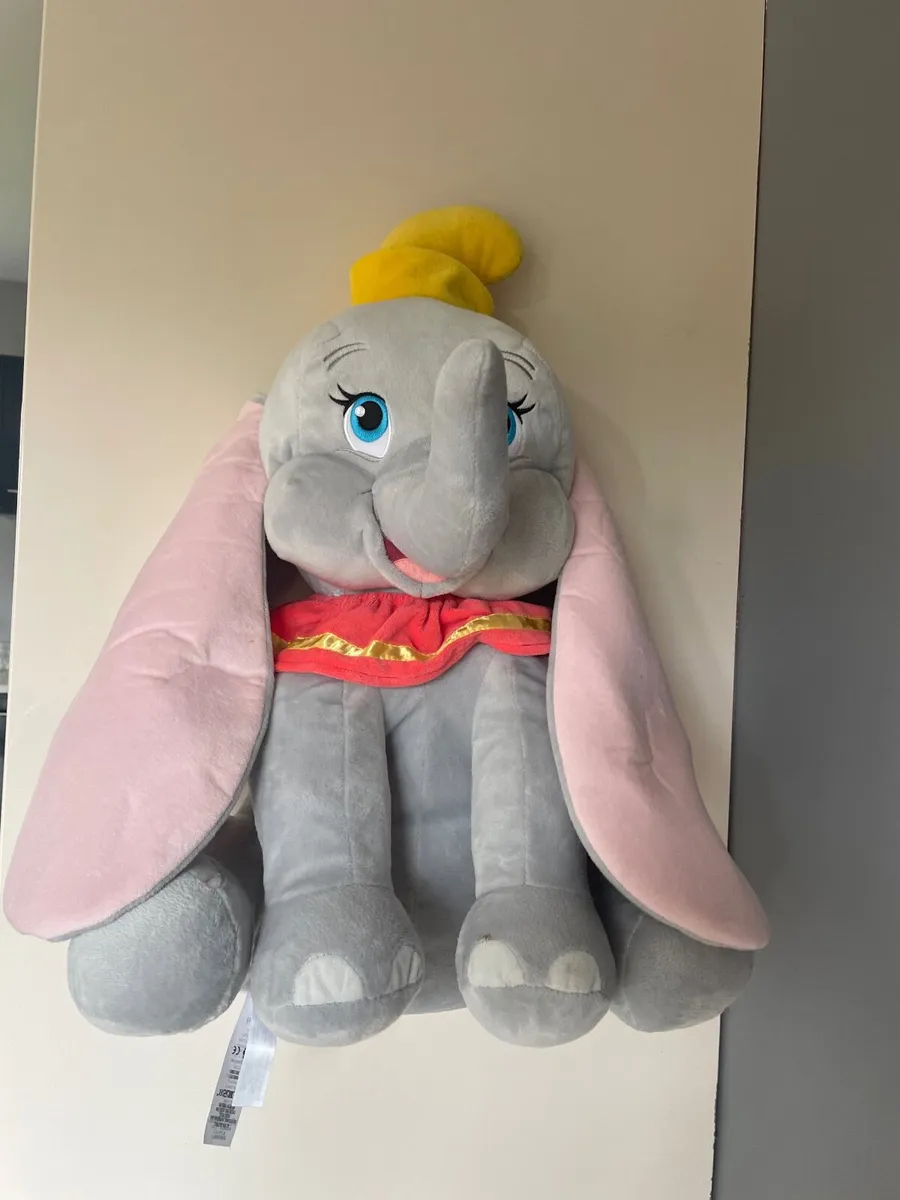 Large Dumbo Soft Toy - Image 1