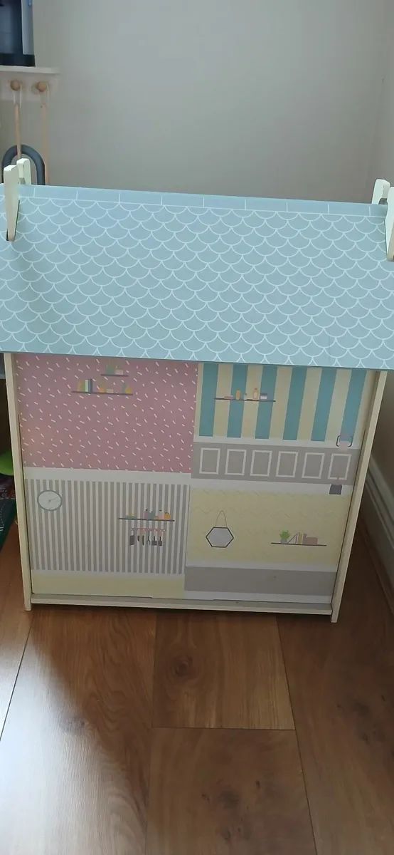 Doll House - Image 3