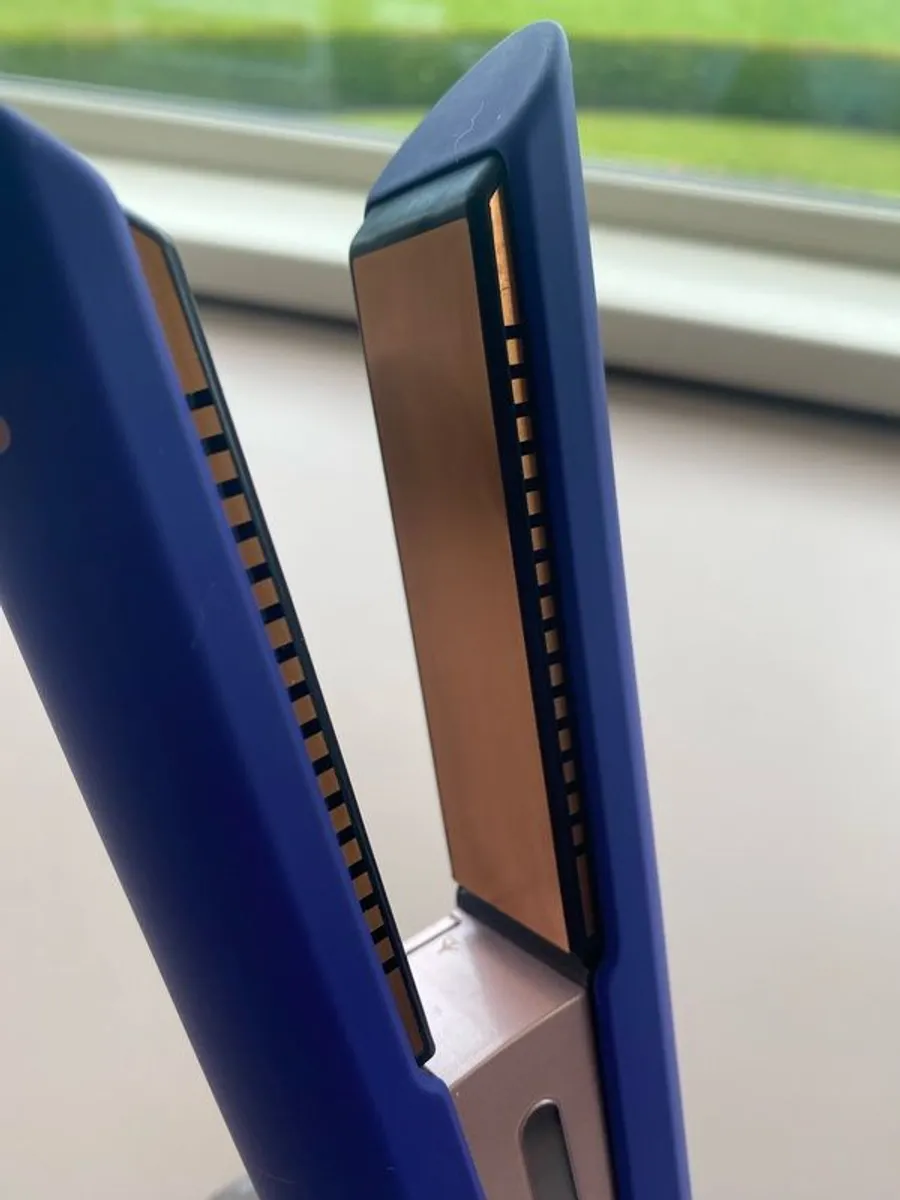 Dyson Corrale Straightener - Image 4