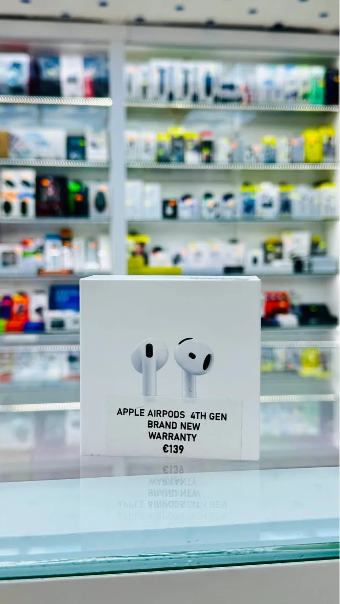 Apple Airpods 4th Gen