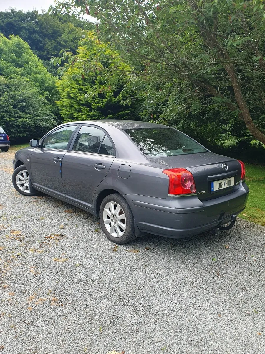 Toyota Avensis 2006 - Image 2