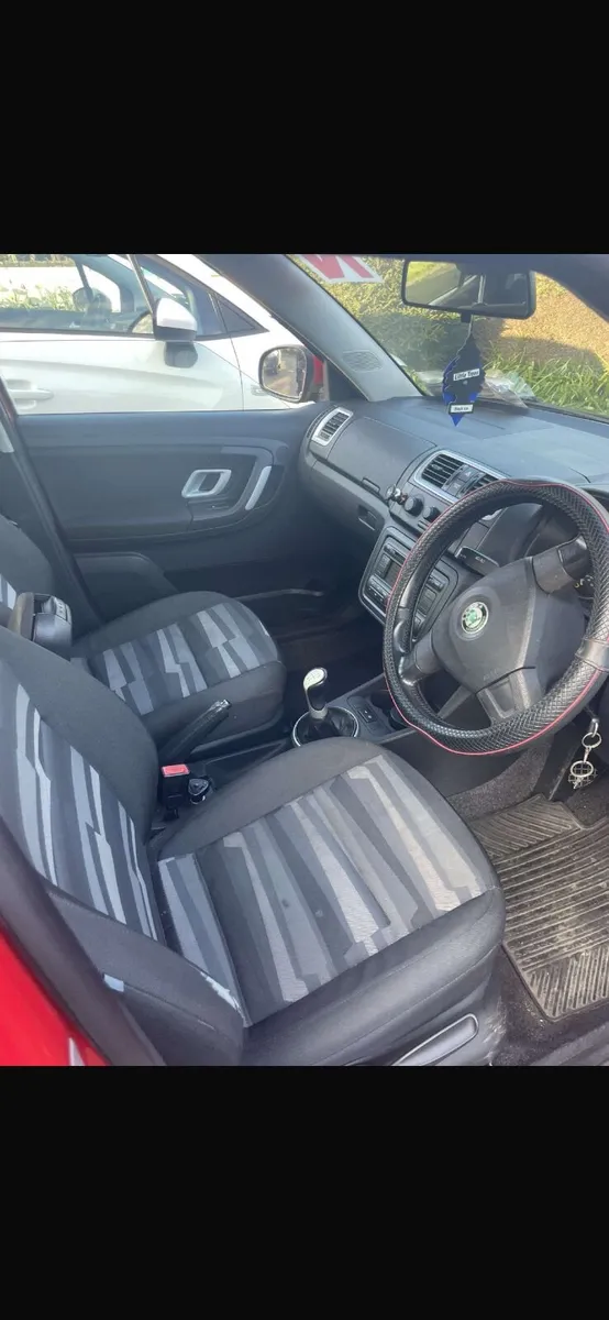 Skoda Fabia 2009 - Image 3
