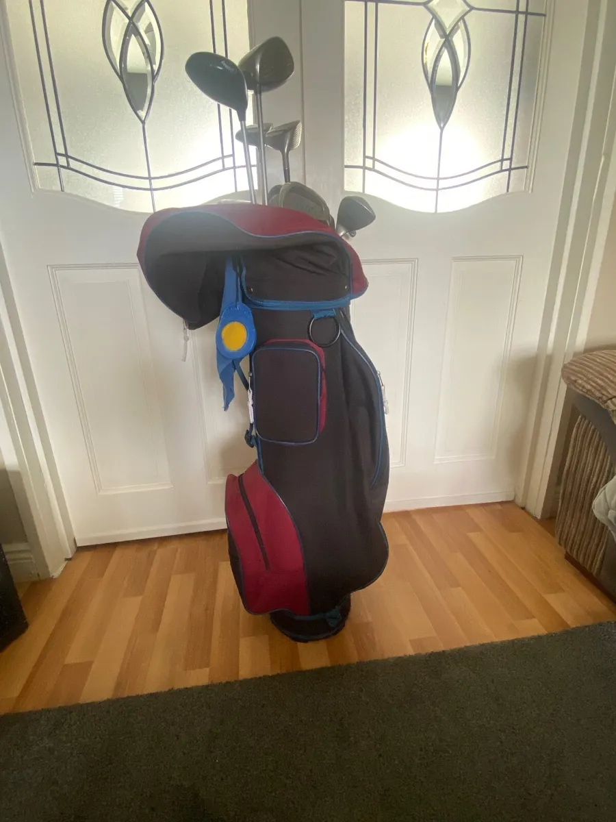 Ladies golf clubs full set with bag - Image 1