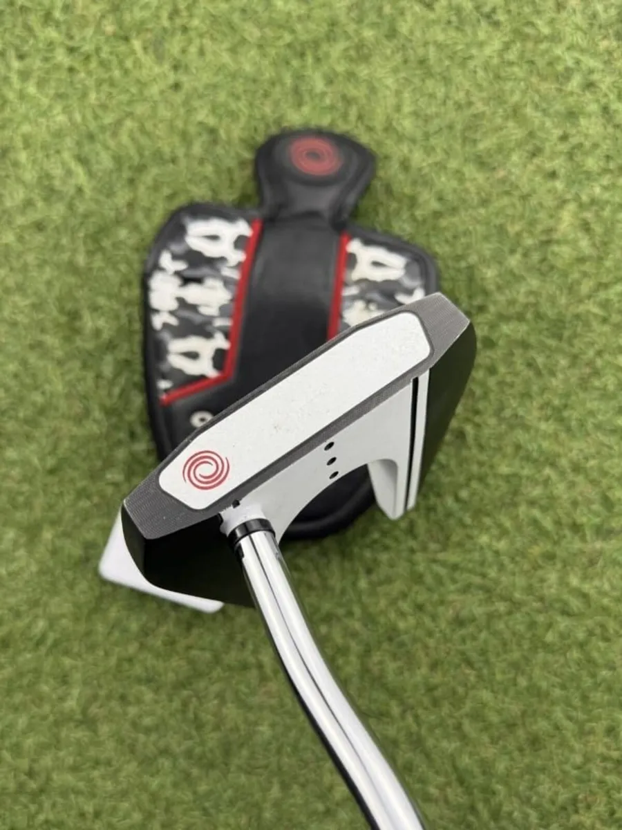 ODYSSEY TANK 7V PUTTER / 36″ - Image 3