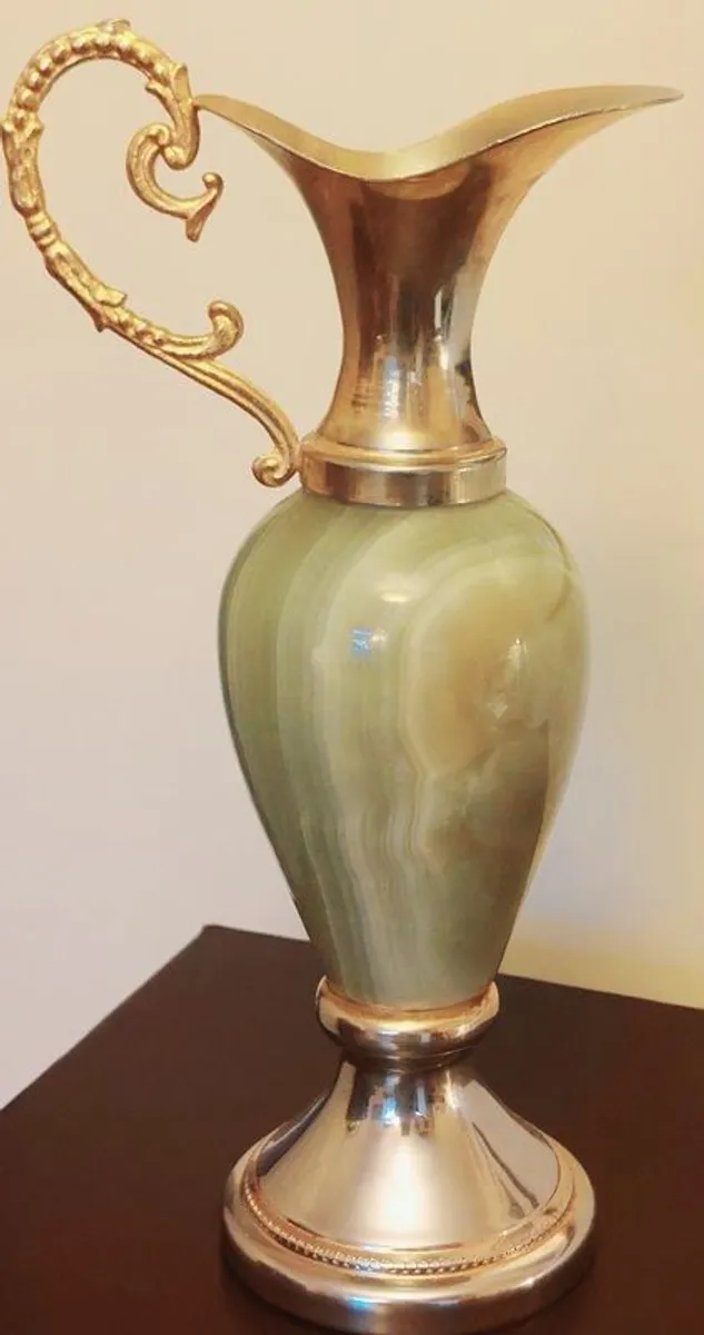 Vintage 1970's Onyx Amphora Vase/Carafe