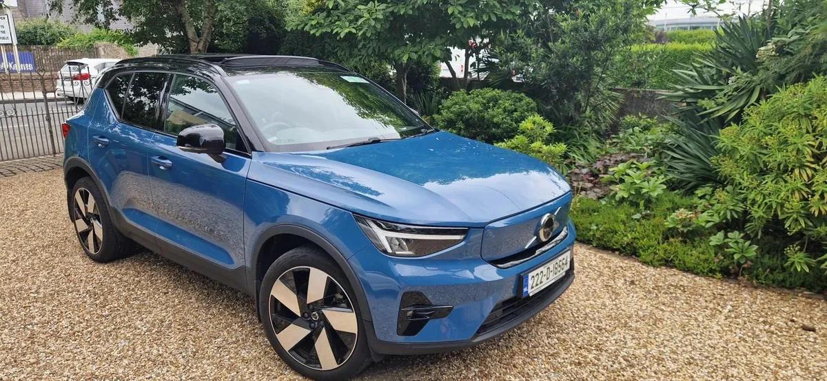 Volvo XC40 2022 - Image 1